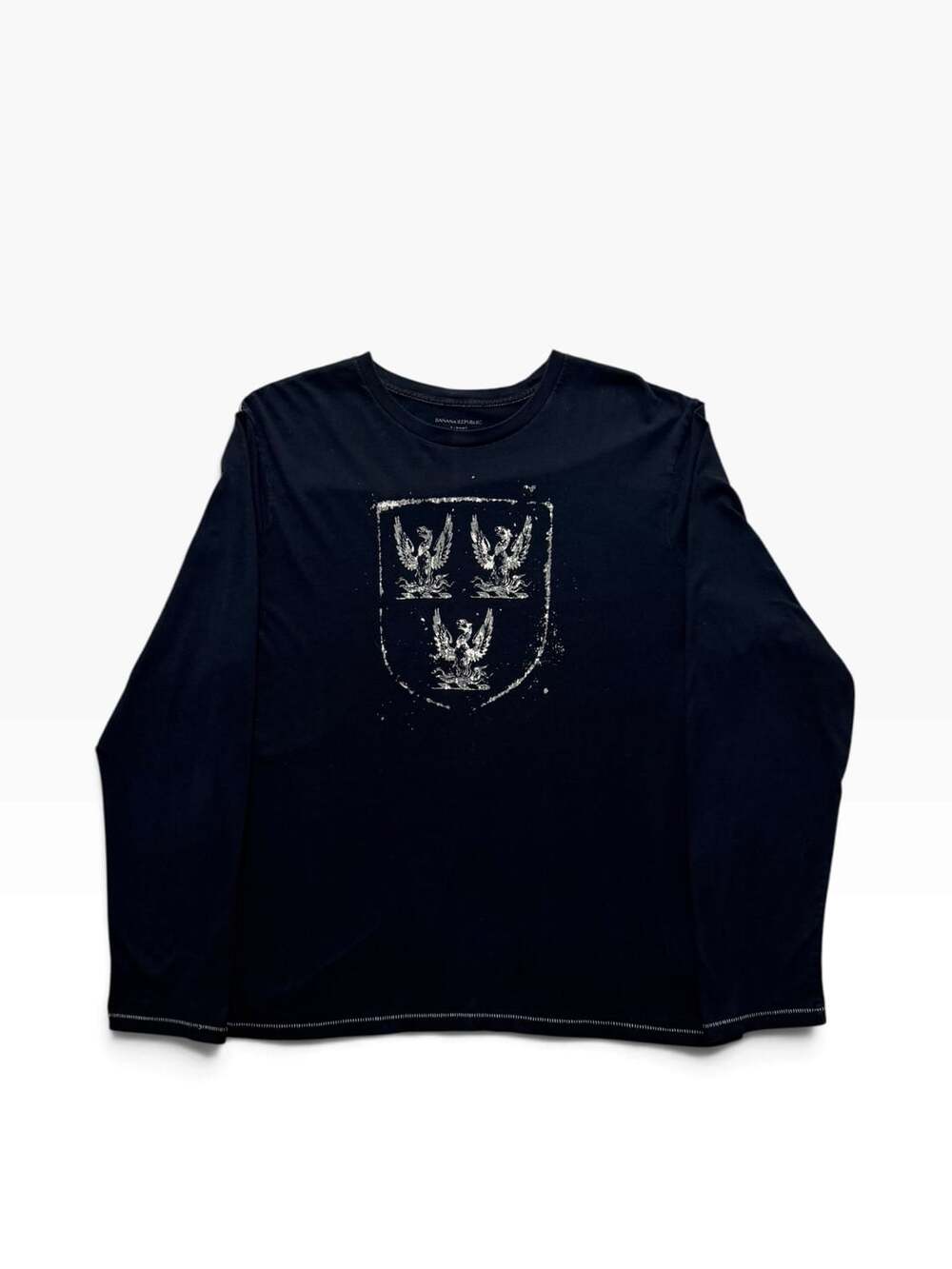 Banana Republic T-Shirt Size XL Black Long Sleeve Crest Graphic